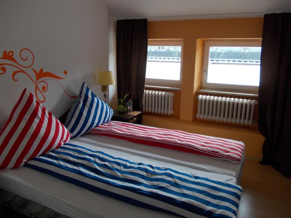 Hotel Im Bahnhof Pasov Pokoj fotografie