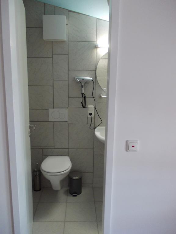 Hotel Im Bahnhof Pasov Pokoj fotografie