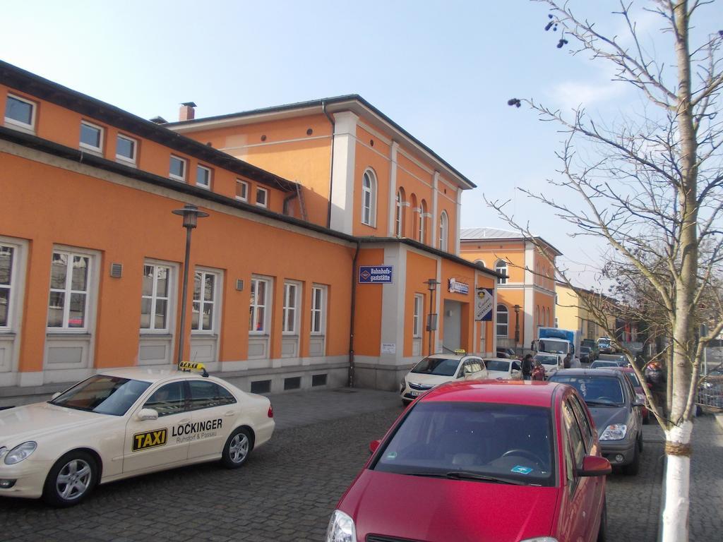 Hotel Im Bahnhof Pasov Pokoj fotografie